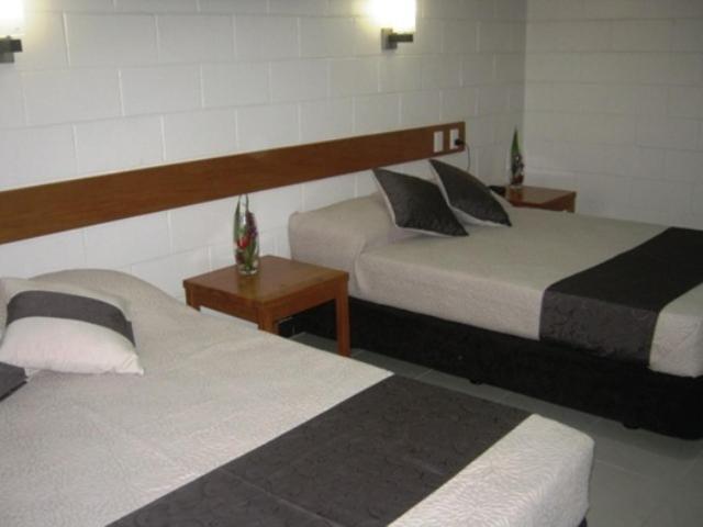 Amanaki Hotel Apia Room photo